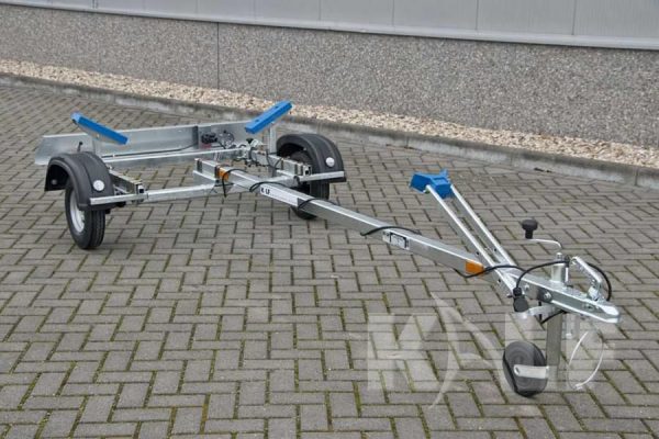 sextant Of anders waardigheid Tweedehands boottrailer? | Wessels Watersport Rijssen heeft het voor u!