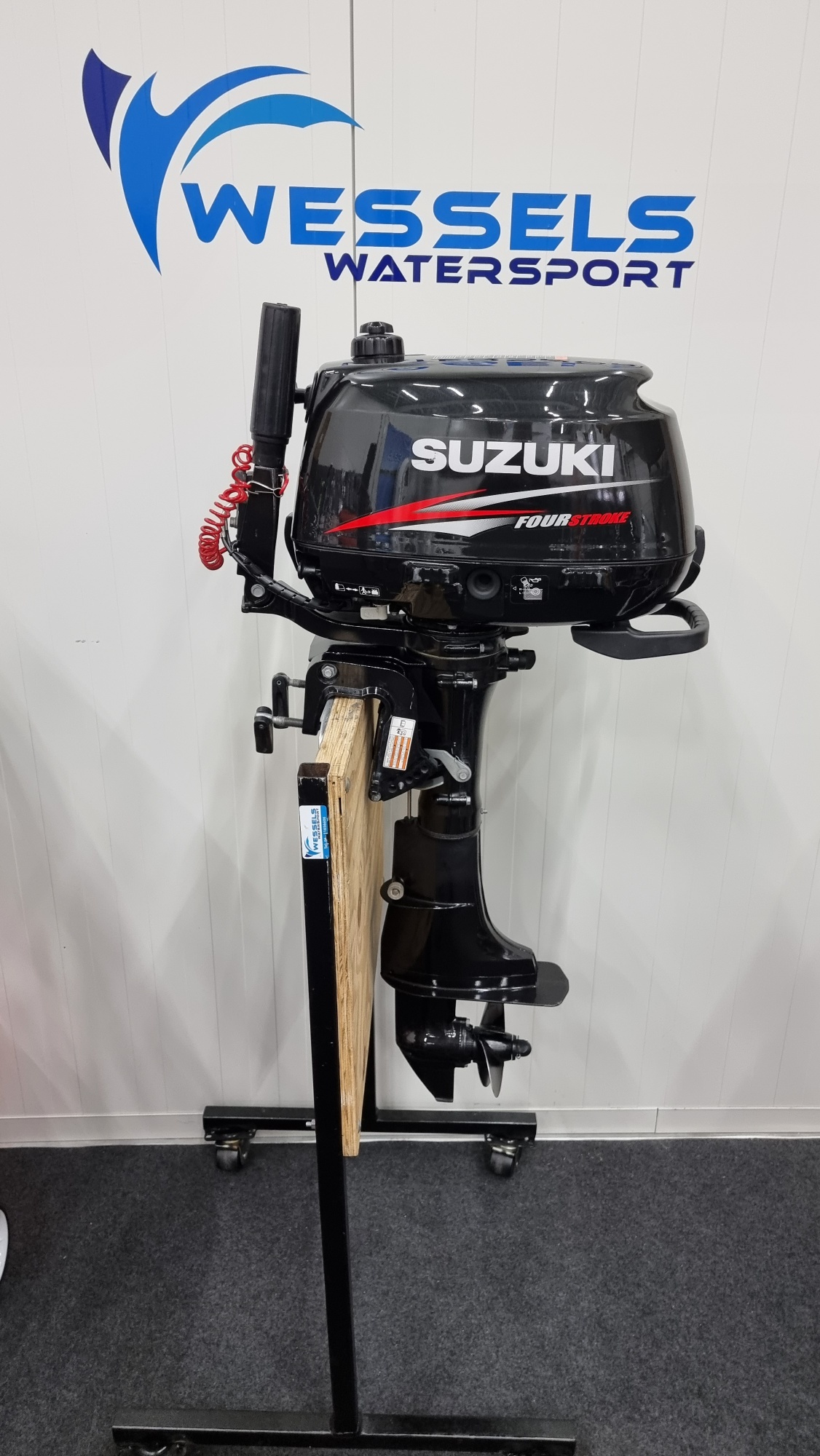 Suzuki DF5 2012 | Wessels Watersport | 20220909 100255 resized